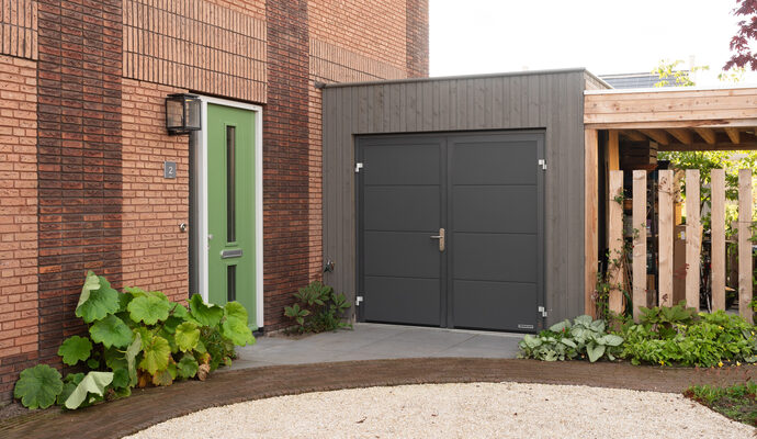 Hormann-openslaande_garagedeur